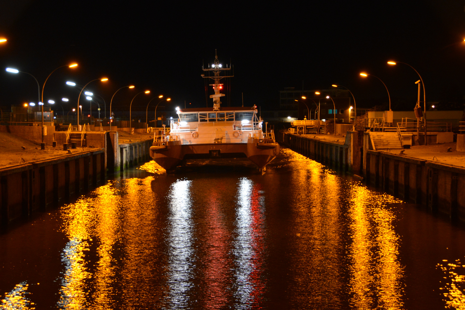 Abends in der Schleuse