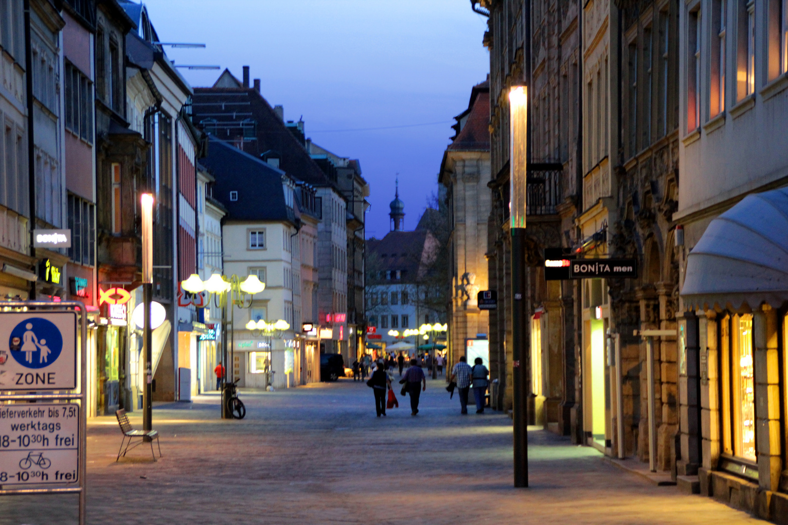 Abends in der Stadt