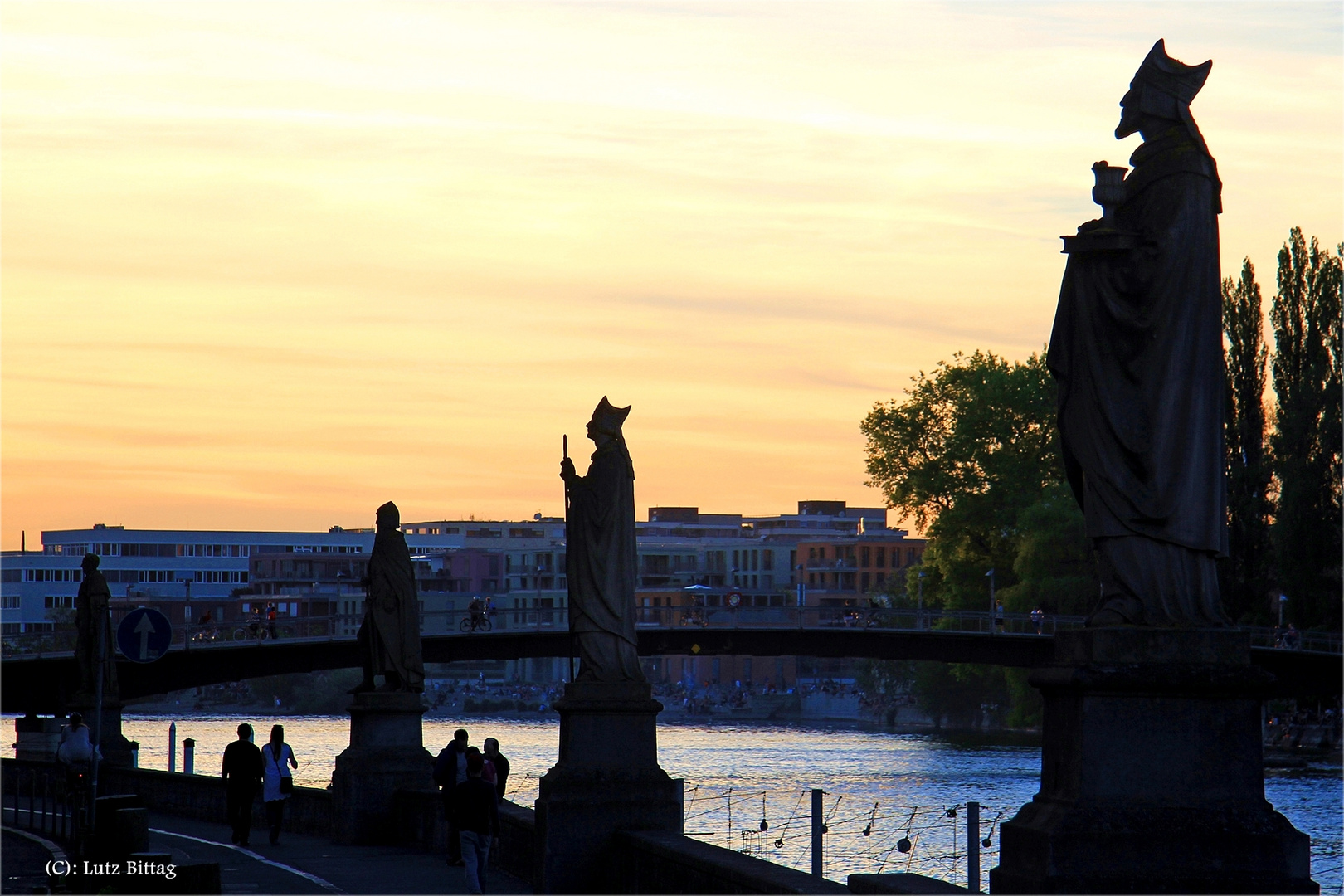 Abends in Konstanz am Seerhein