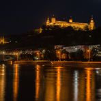 abends in Würzburg am Main 5.