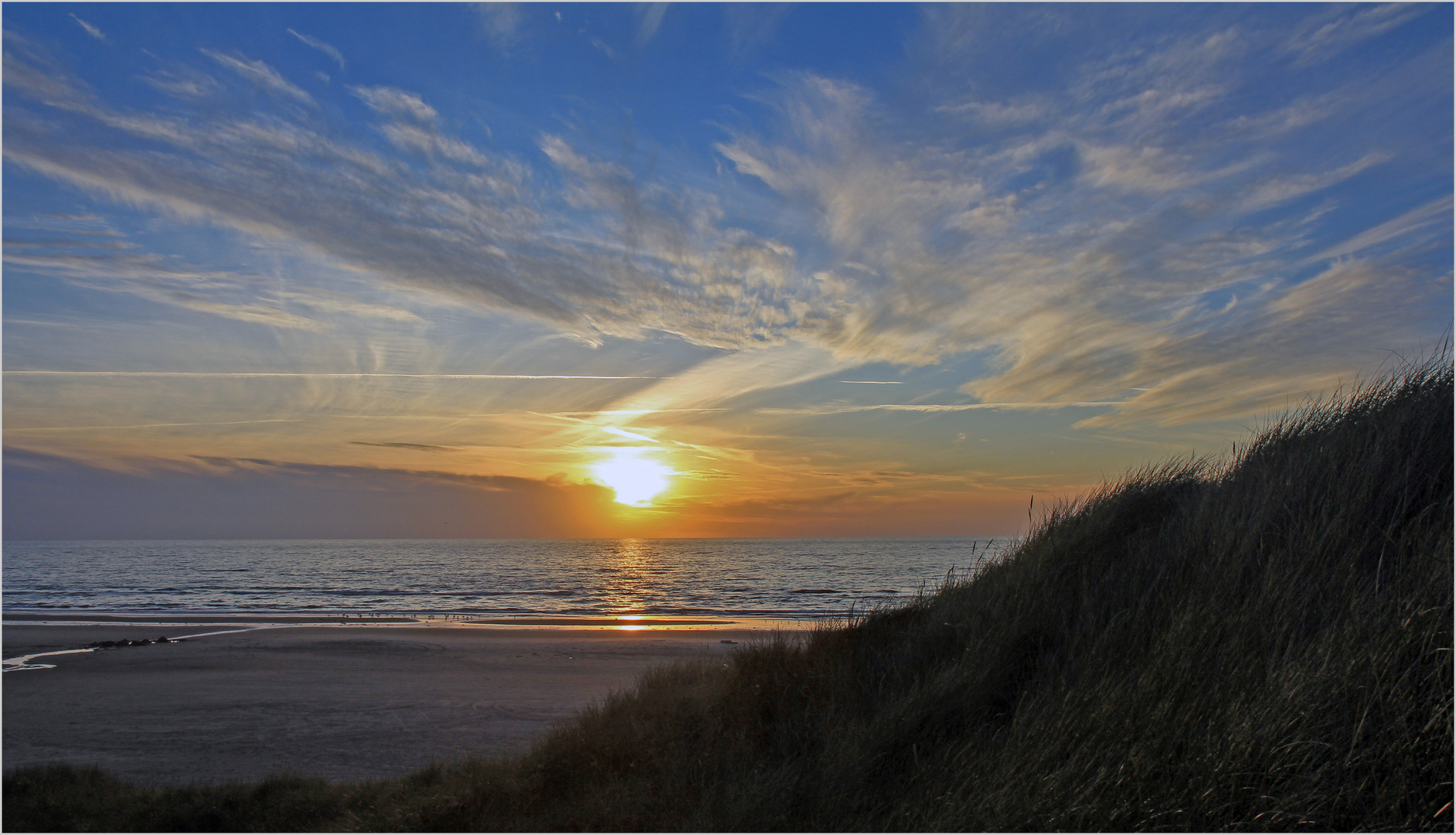 Abends kurz vor Sonnenuntergang  .....