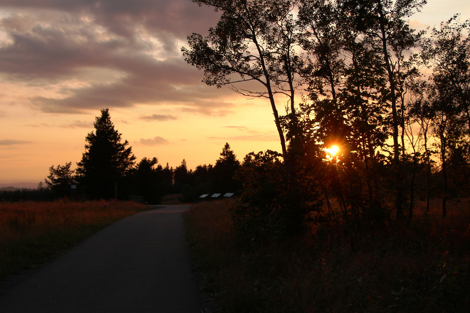 Abends, kurz vor Sonnenuntergang