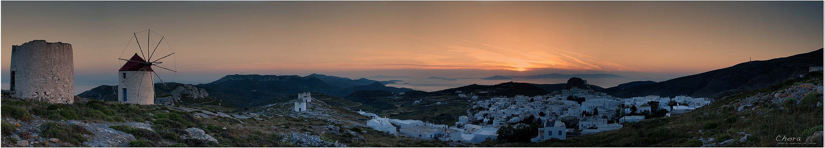 Abends über der Chora