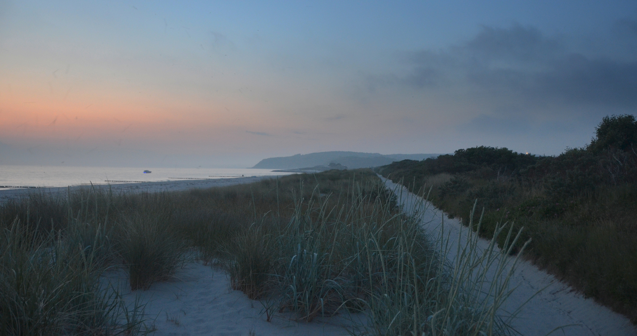 Abends um 22 Uhr am Strand