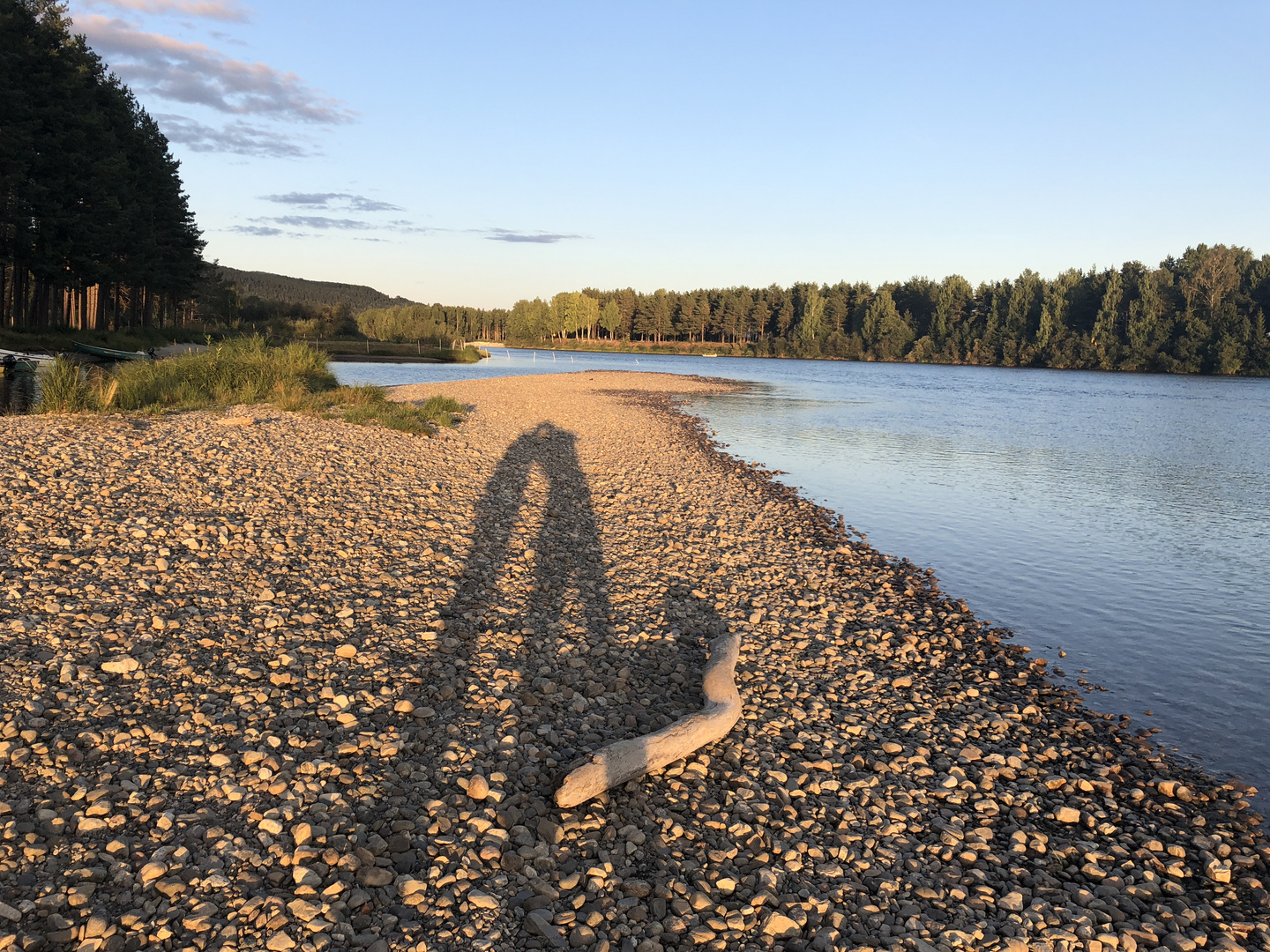 Abendsonne am Fluss