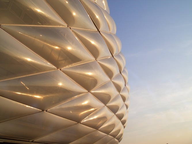 Abendsonne auf die Allianz Arena ...