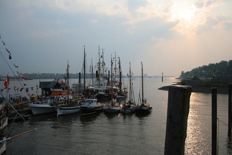 Abendsonne im Museumshafen Övelgönne