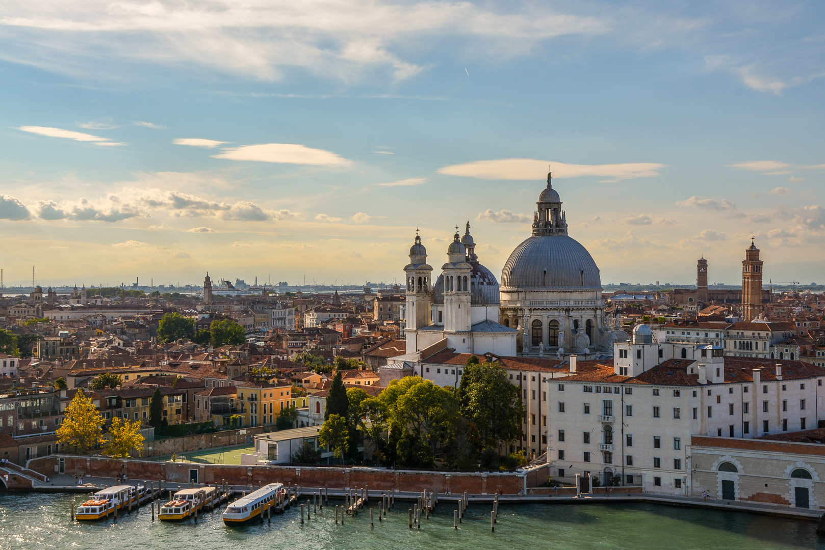 Abendsonne in Venedig vom Kreuzfahrtschiff aus