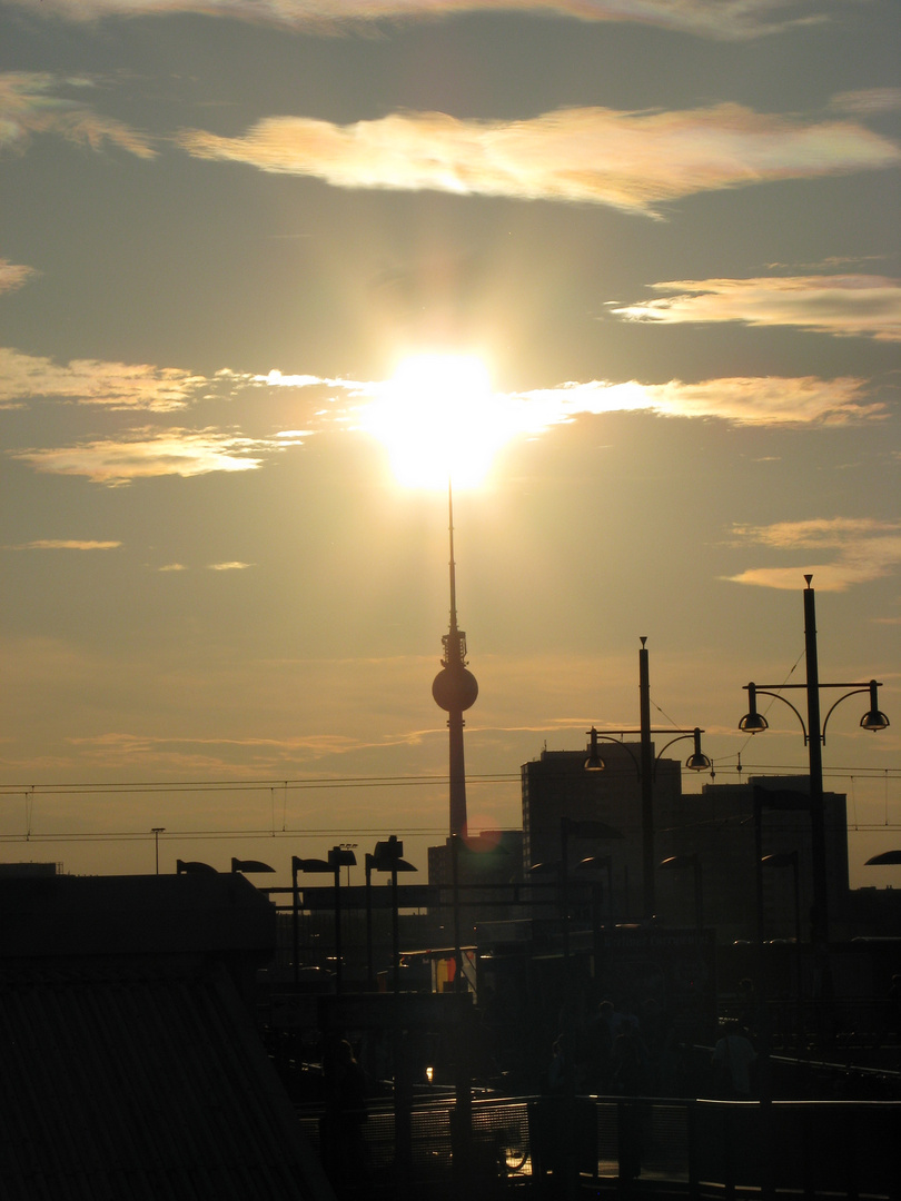 Abendsonne über dem Berliner Fernsehturm