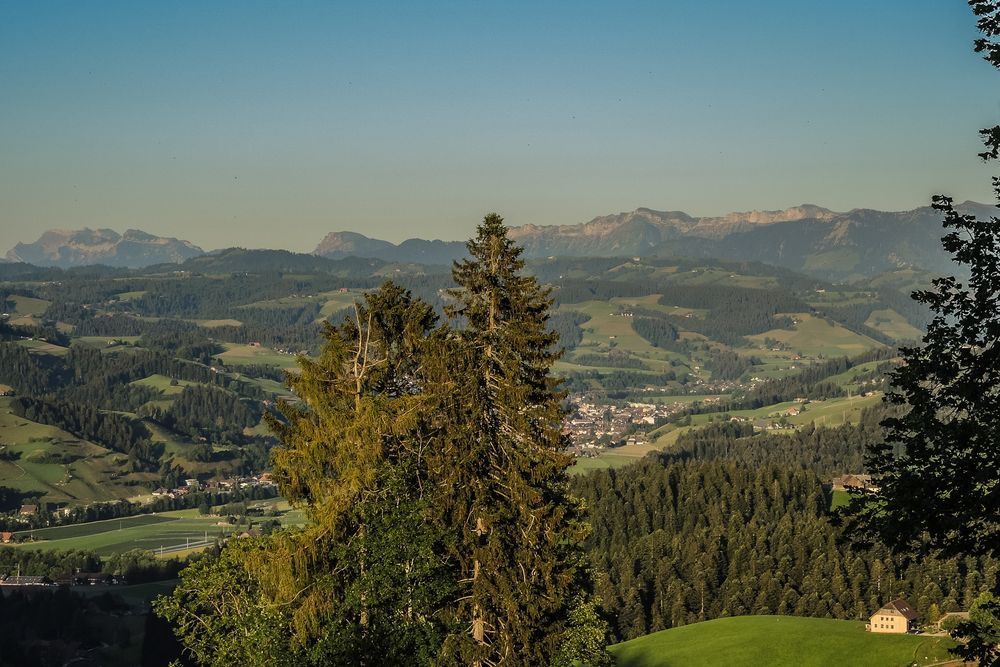 Abendsonne über dem Emmental