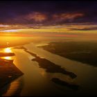 AbendSonnenDunst... im Anflug auf Hamburg.