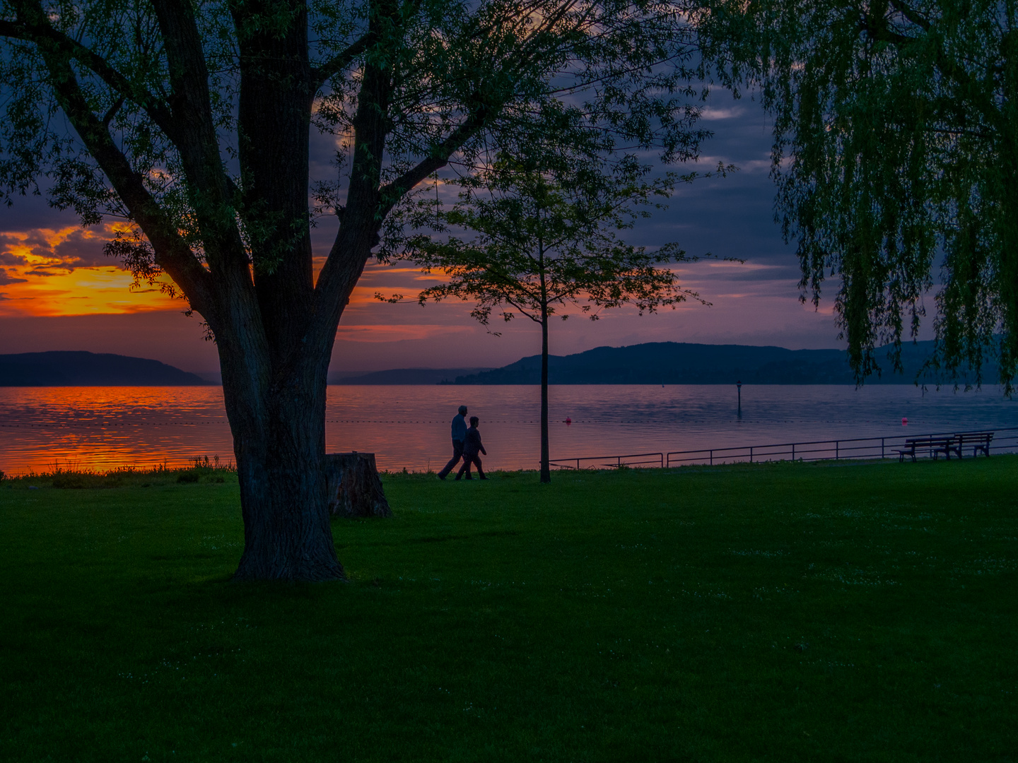 Abendspaziergang  am Bodensee