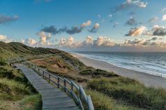 ABENDSPAZIERGANG AM ROTEN KLIFF IN KAMPEN AUF SYLT - SEPTEMBER 2022