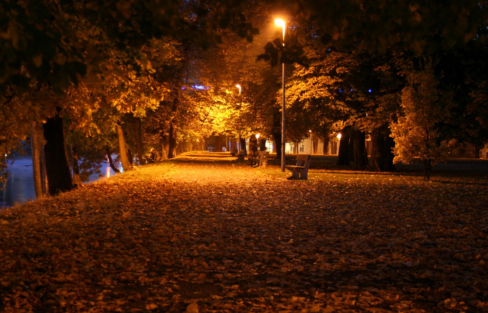 Abendspaziergang an der Moldau in Prag