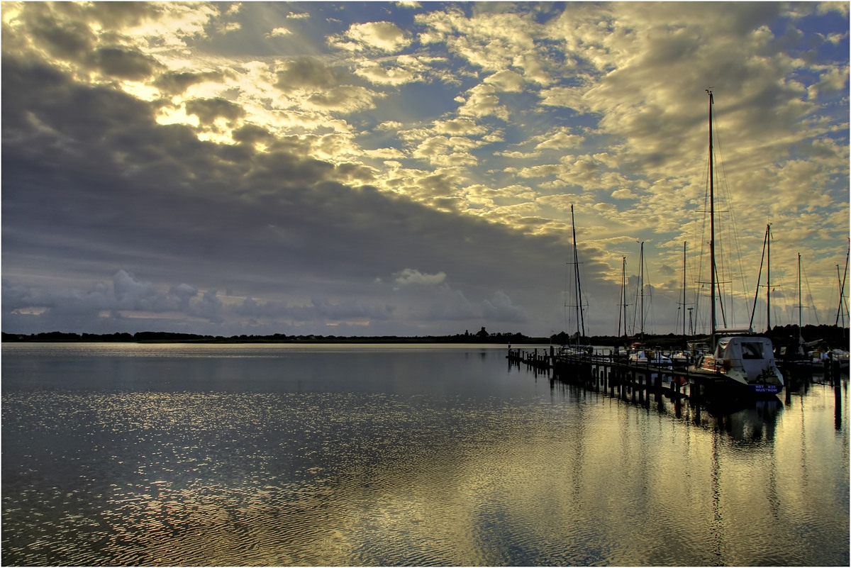 Abendspiegelung am Bodden