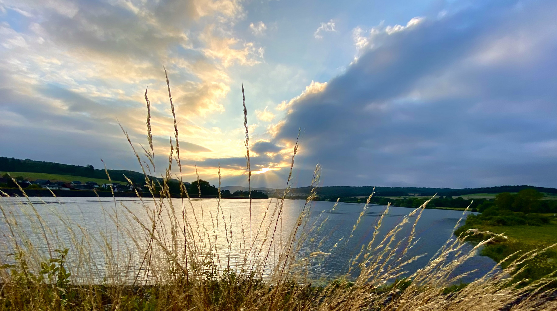 Abendstimmung am Aartalsee 