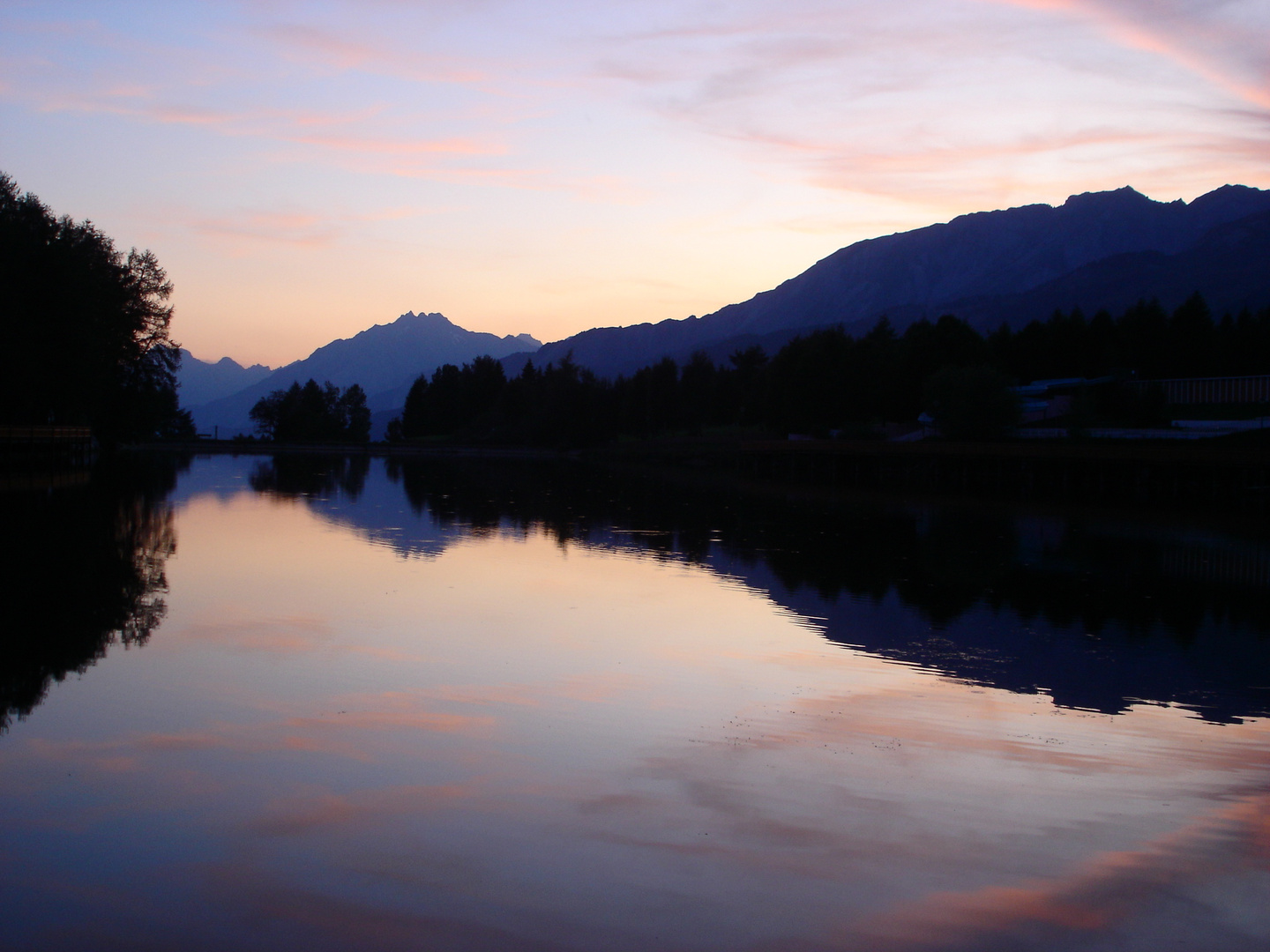 Abendstimmung am Bergsee