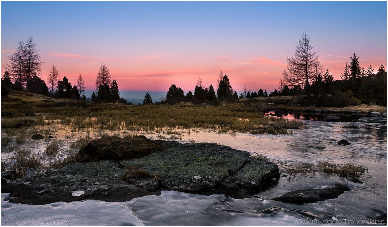 Abendstimmung am Bergsee