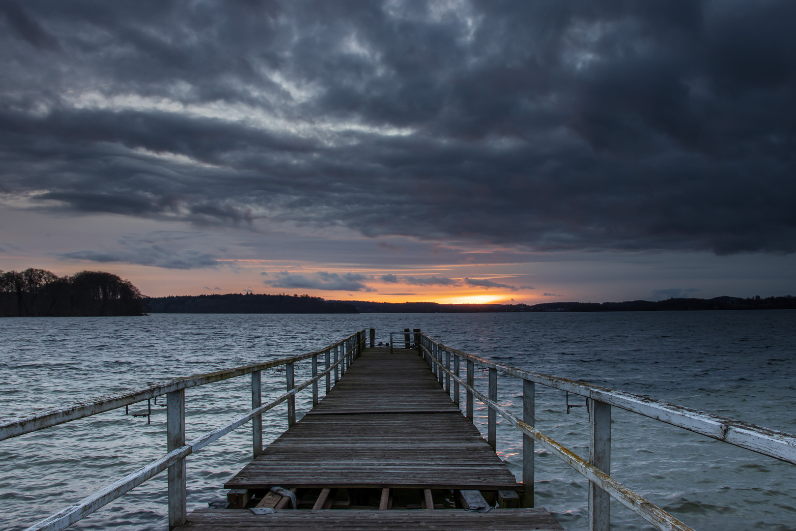 Abendstimmung am Bootsanleger Sielbeck