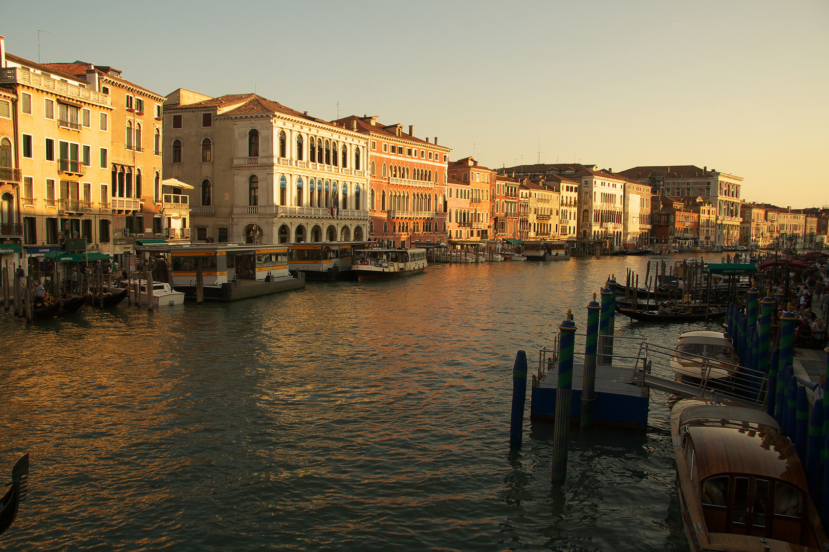 Abendstimmung am Canale Grande in Venedig