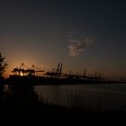 Abendstimmung am Containerterminal Altenwerder