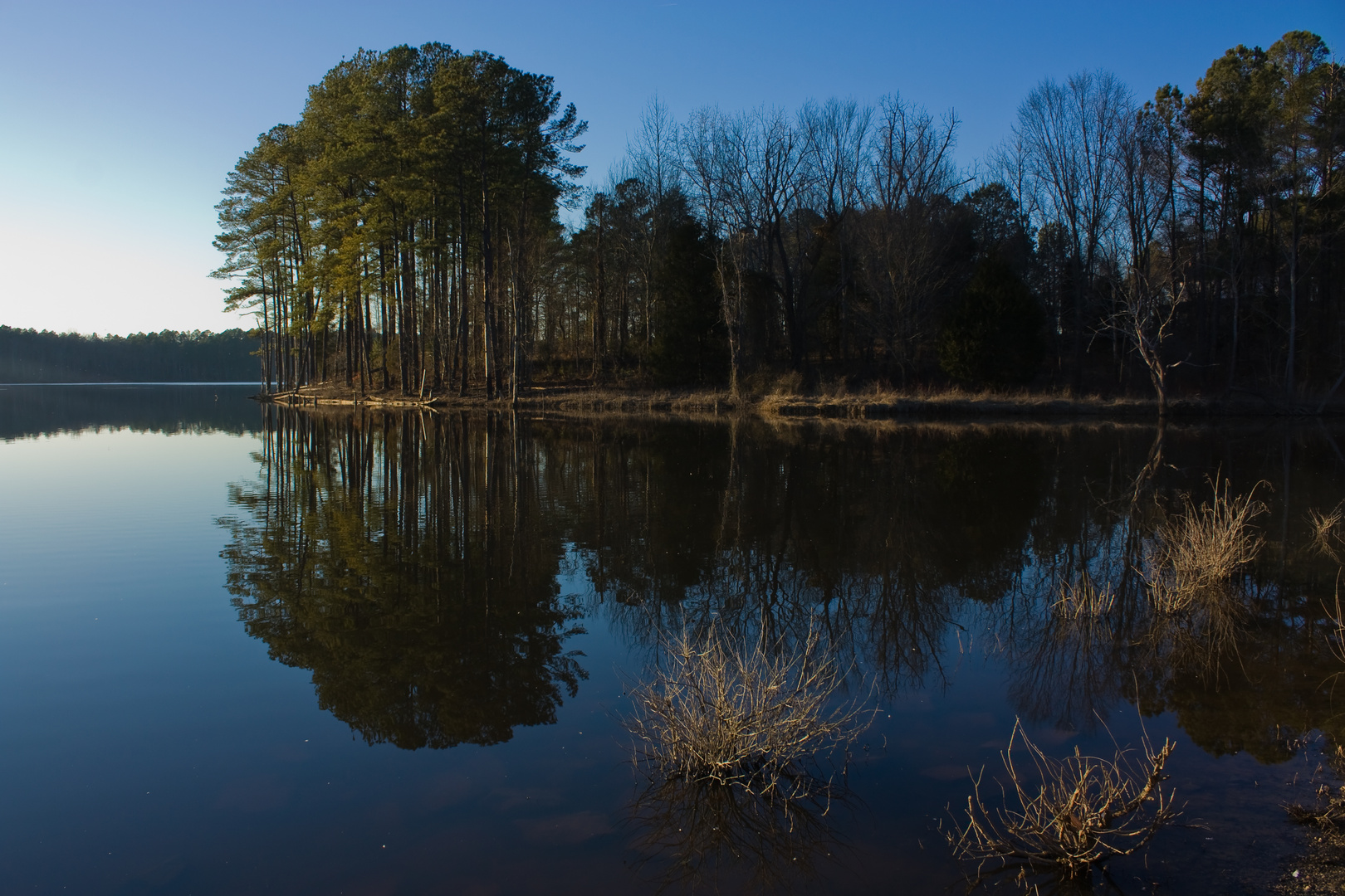 Abendstimmung am Falls Lake