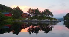 -Abendstimmung am Fjord-