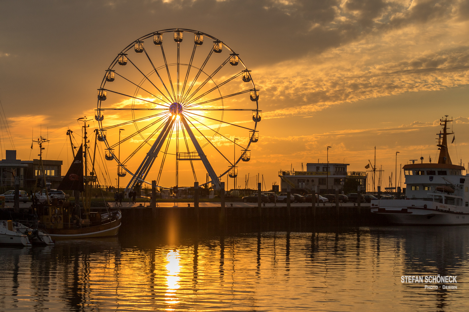 Abendstimmung am Hafen