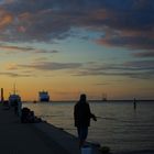 Abendstimmung am Hafenkanal - Warnemünde