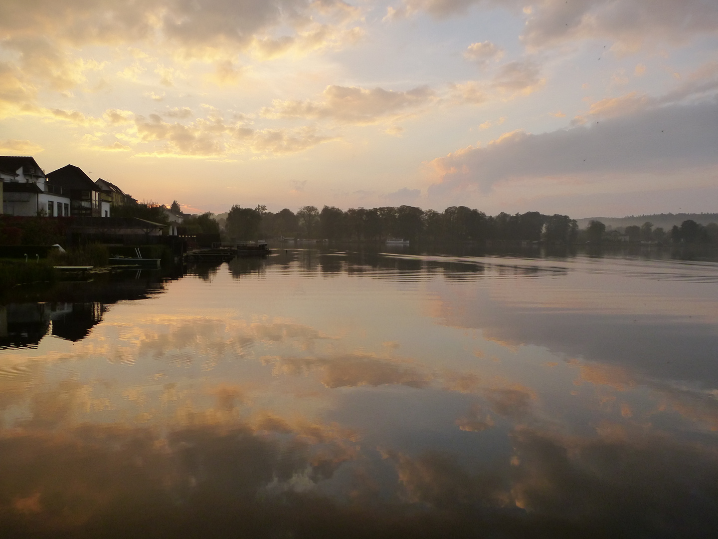 Abendstimmung am Haussee in Feldberg