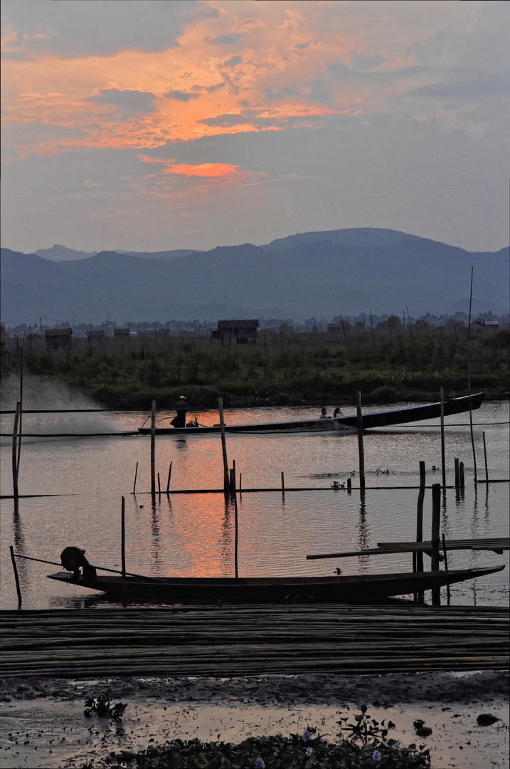 Abendstimmung am Inle See