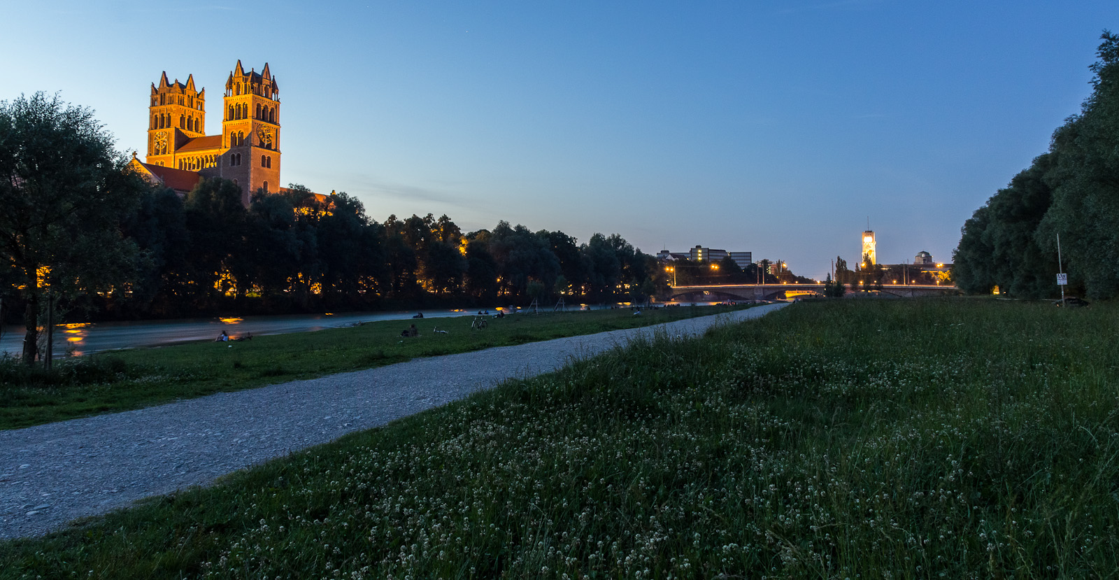 Abendstimmung am Isarufer