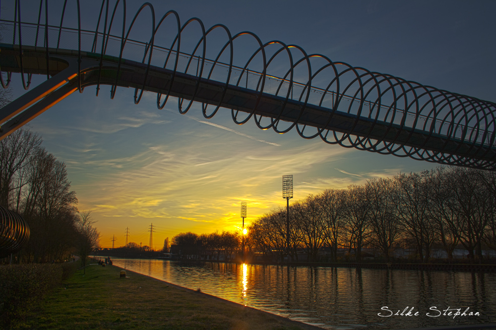 Abendstimmung am Kanal