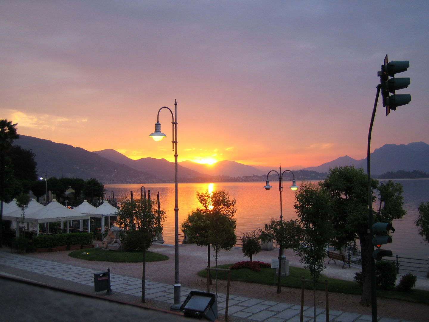 Abendstimmung am Lago Maggiore