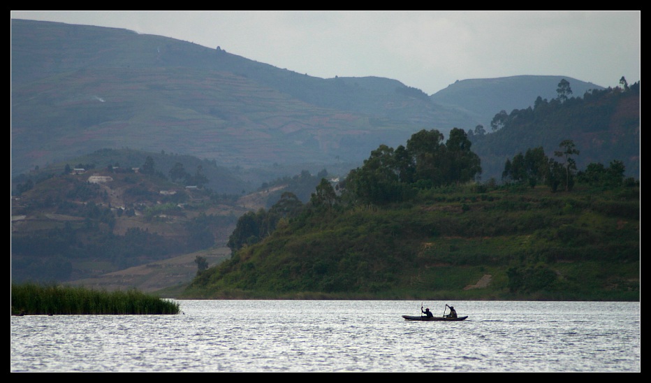 Abendstimmung am Lake Bunyonyi, Uganda