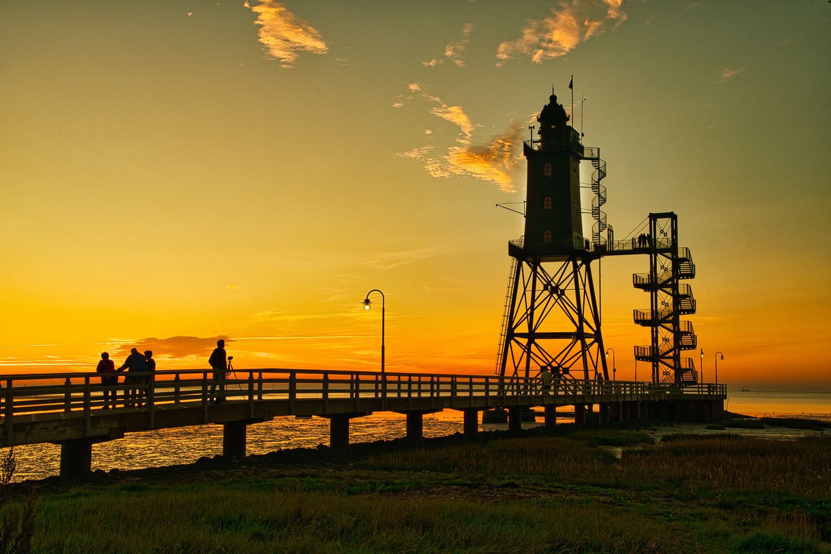 Abendstimmung am Leuchtturm Ober Eversand in Dorum