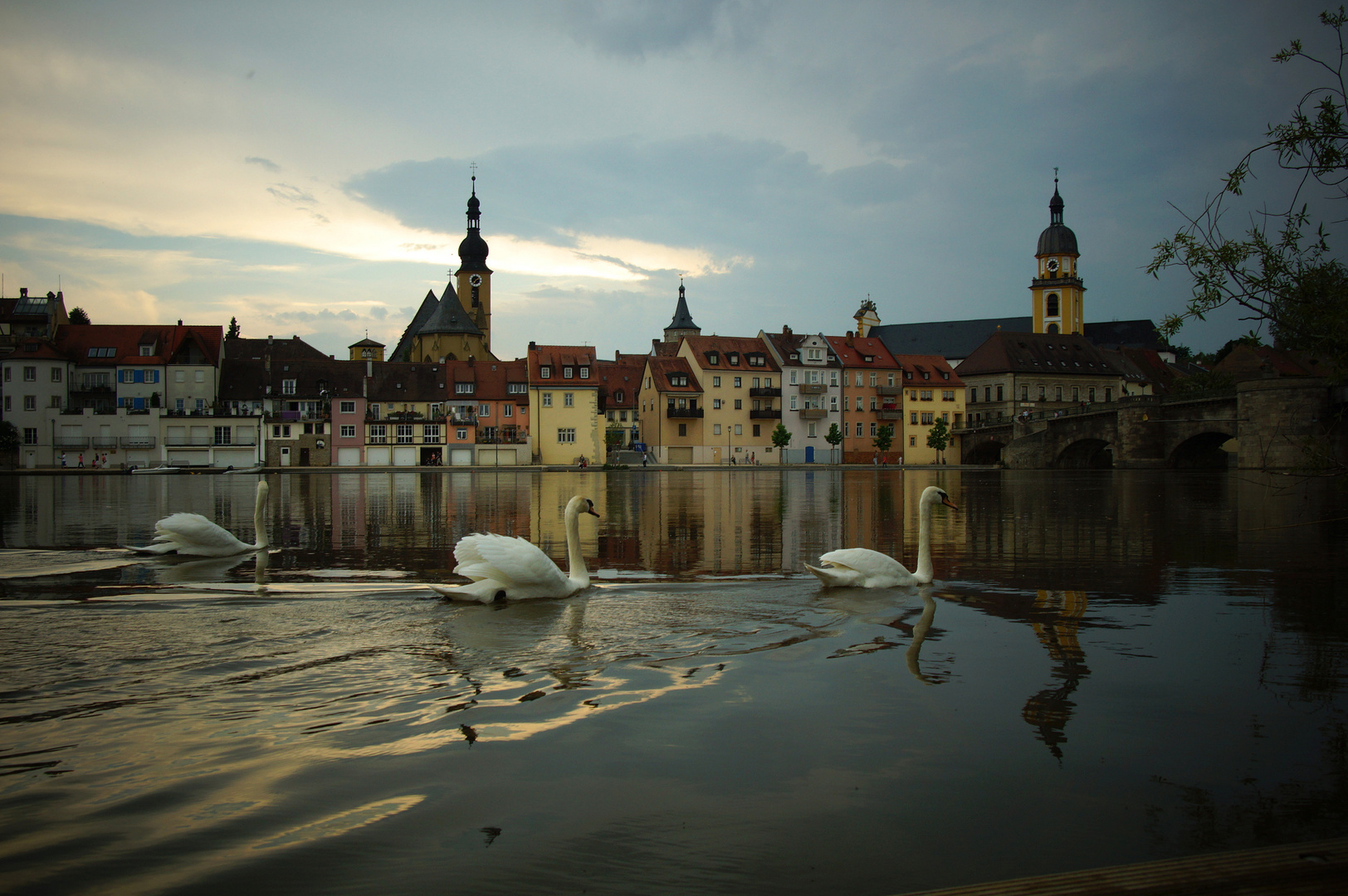 Abendstimmung am Main in Kitzingen