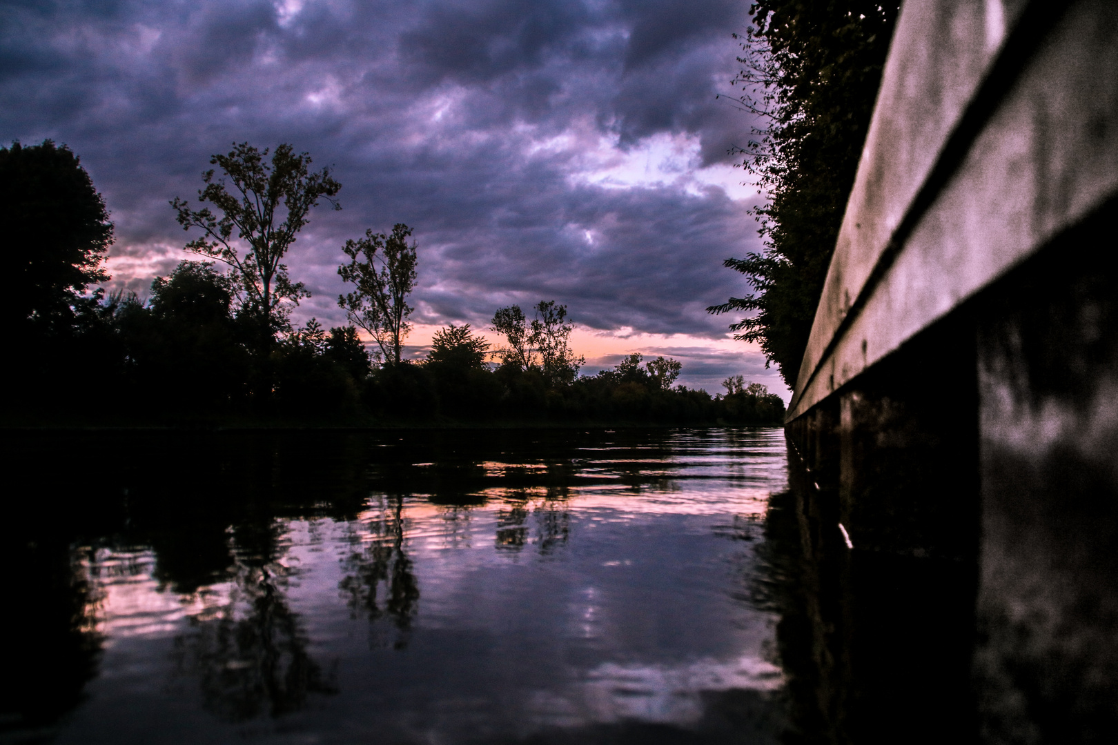 Abendstimmung am Neckar