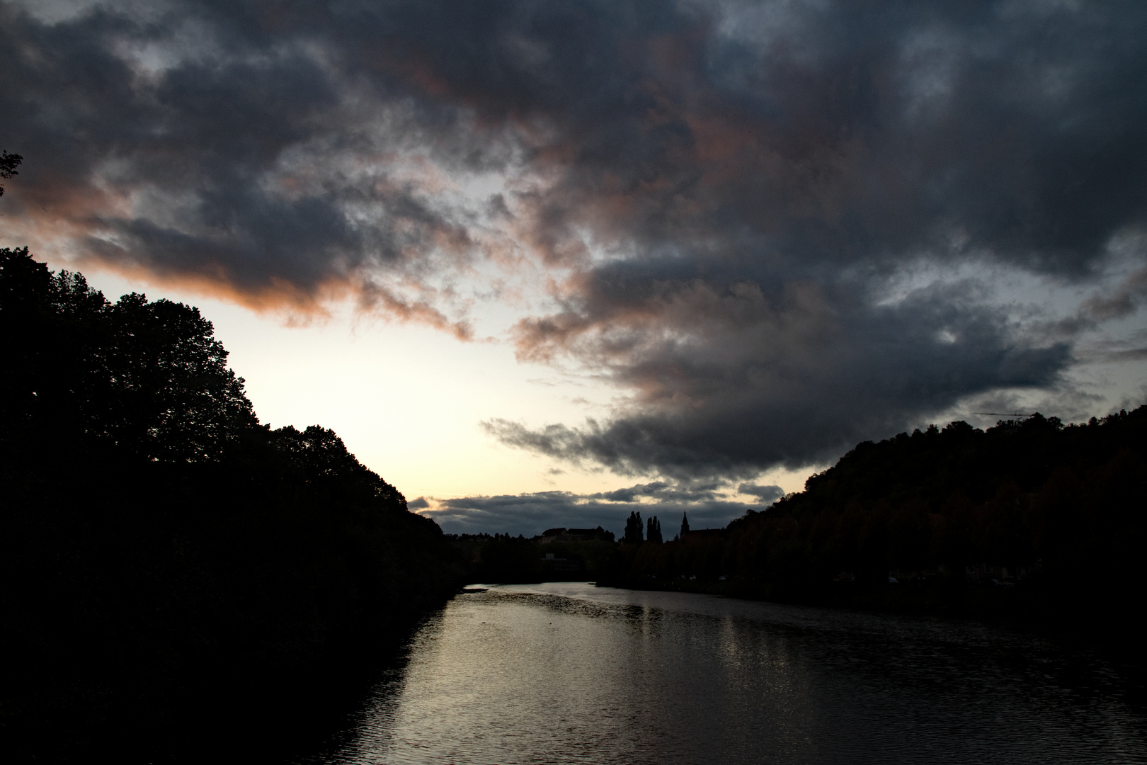 Abendstimmung am Neckar