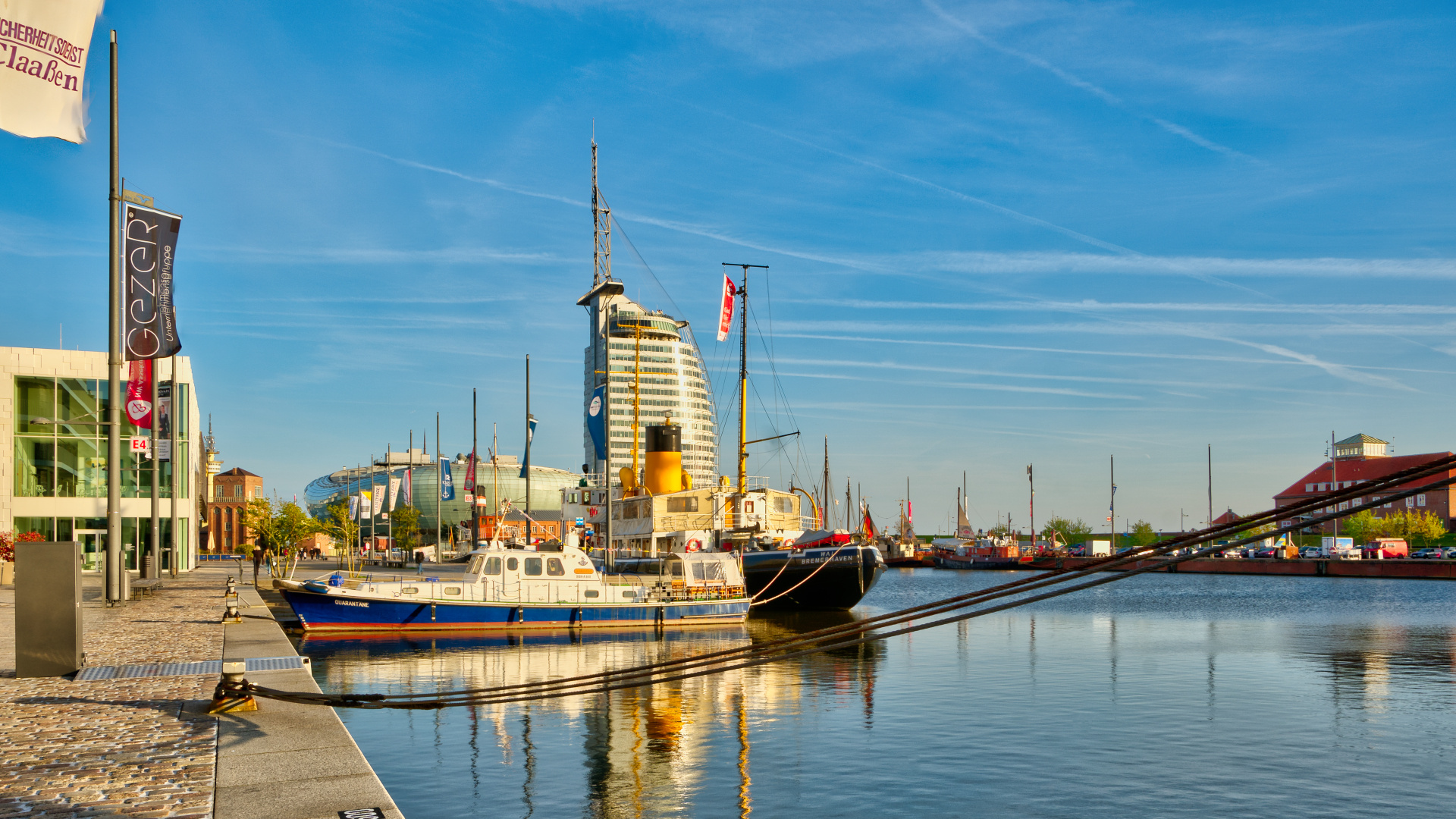 Abendstimmung am Neuen Hafen