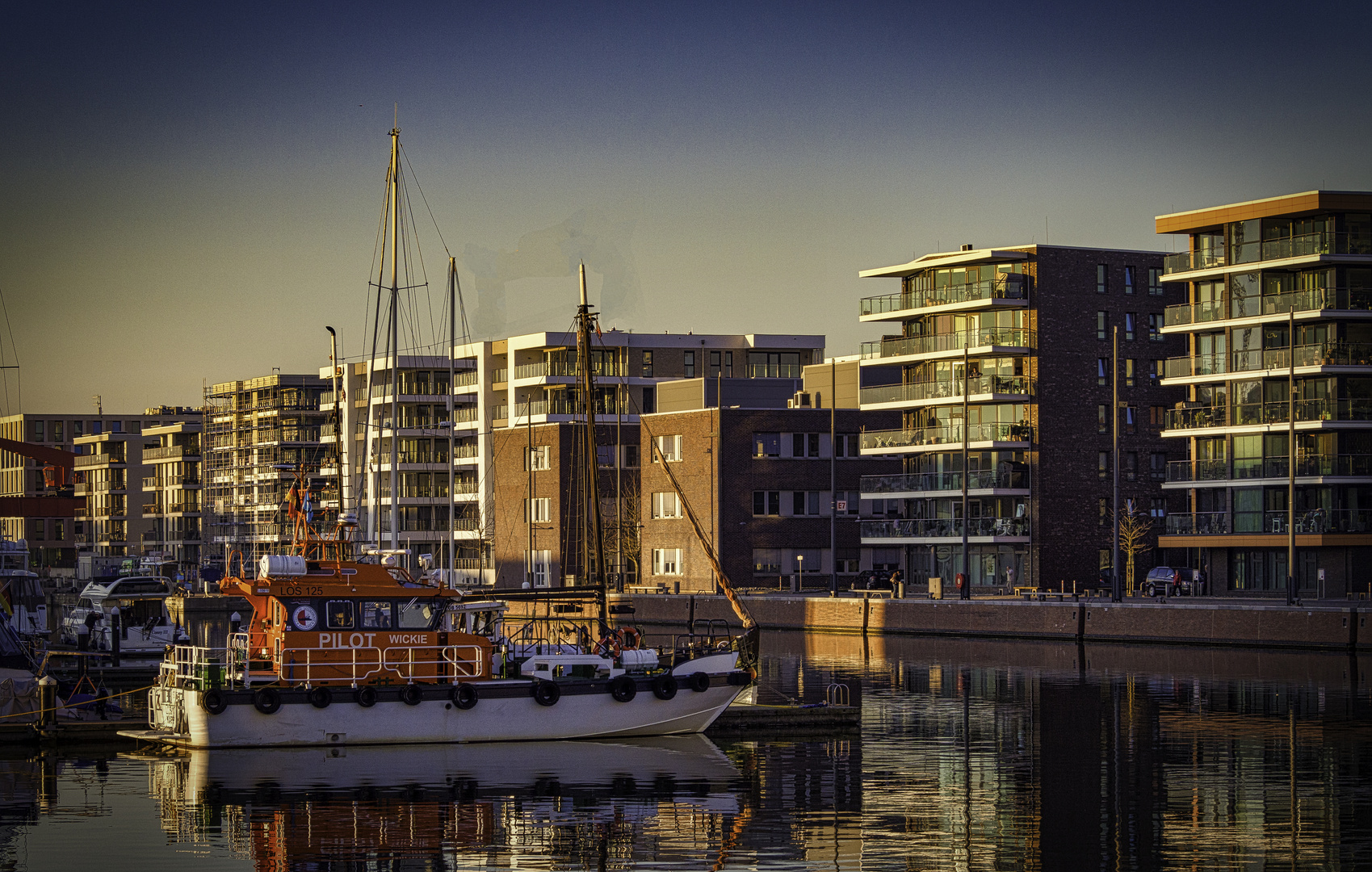 Abendstimmung am "Neuen Hafen"