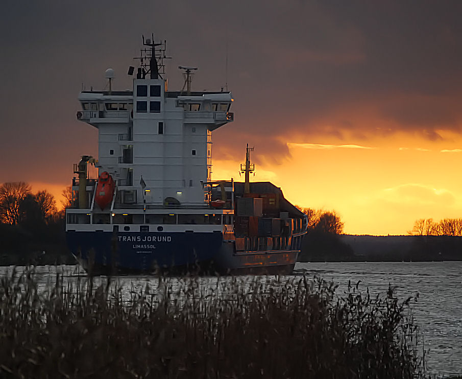 Abendstimmung am Nord Ostsee Kanal