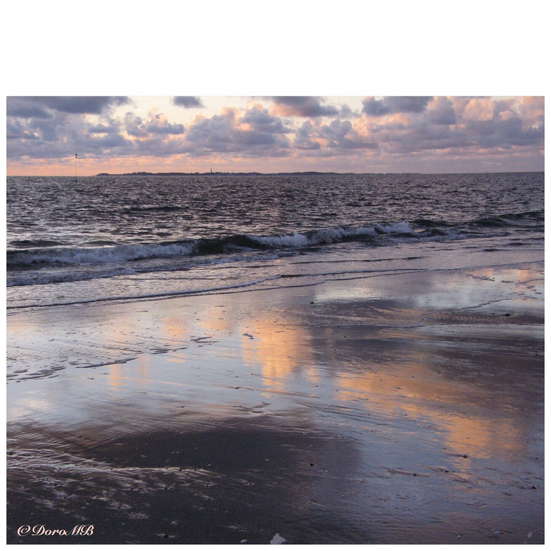 Abendstimmung am Norddorfer Strand auf Amrum / Evening on Amrum island