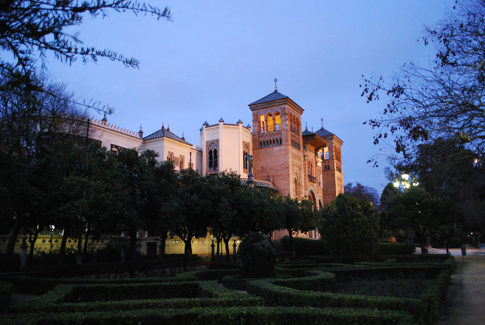 Abendstimmung am Plaza de America