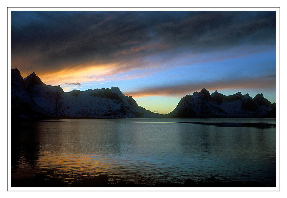 Abendstimmung am Reinefjord