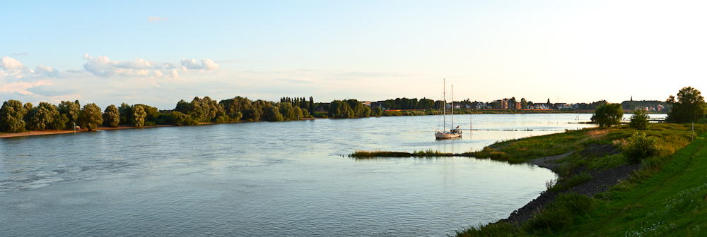 Abendstimmung am Rhein