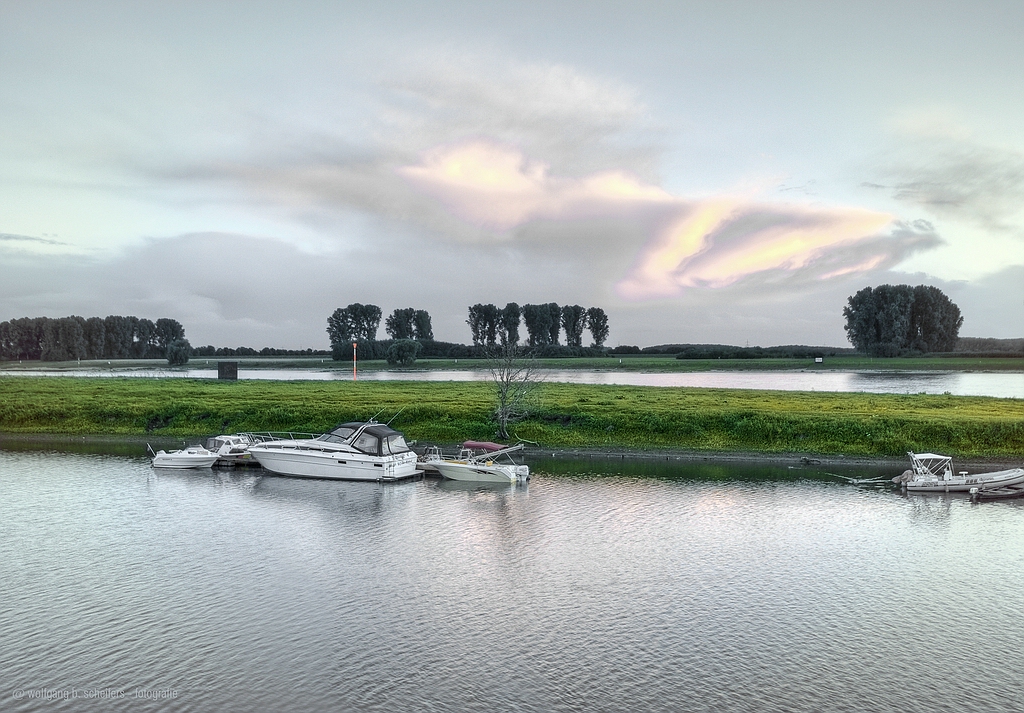 Abendstimmung am Rhein