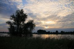 Abendstimmung am Rhein