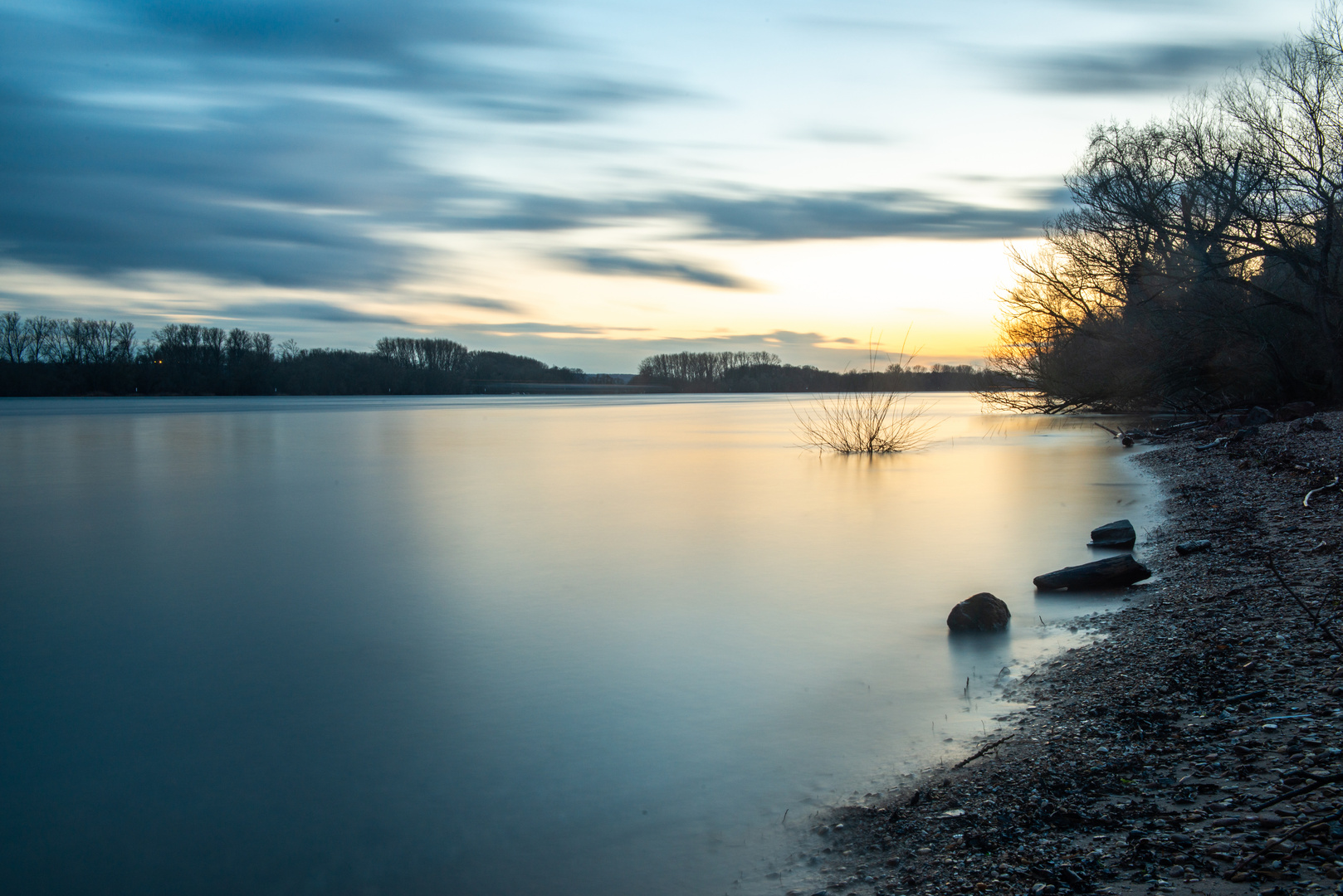 Abendstimmung am Rhein