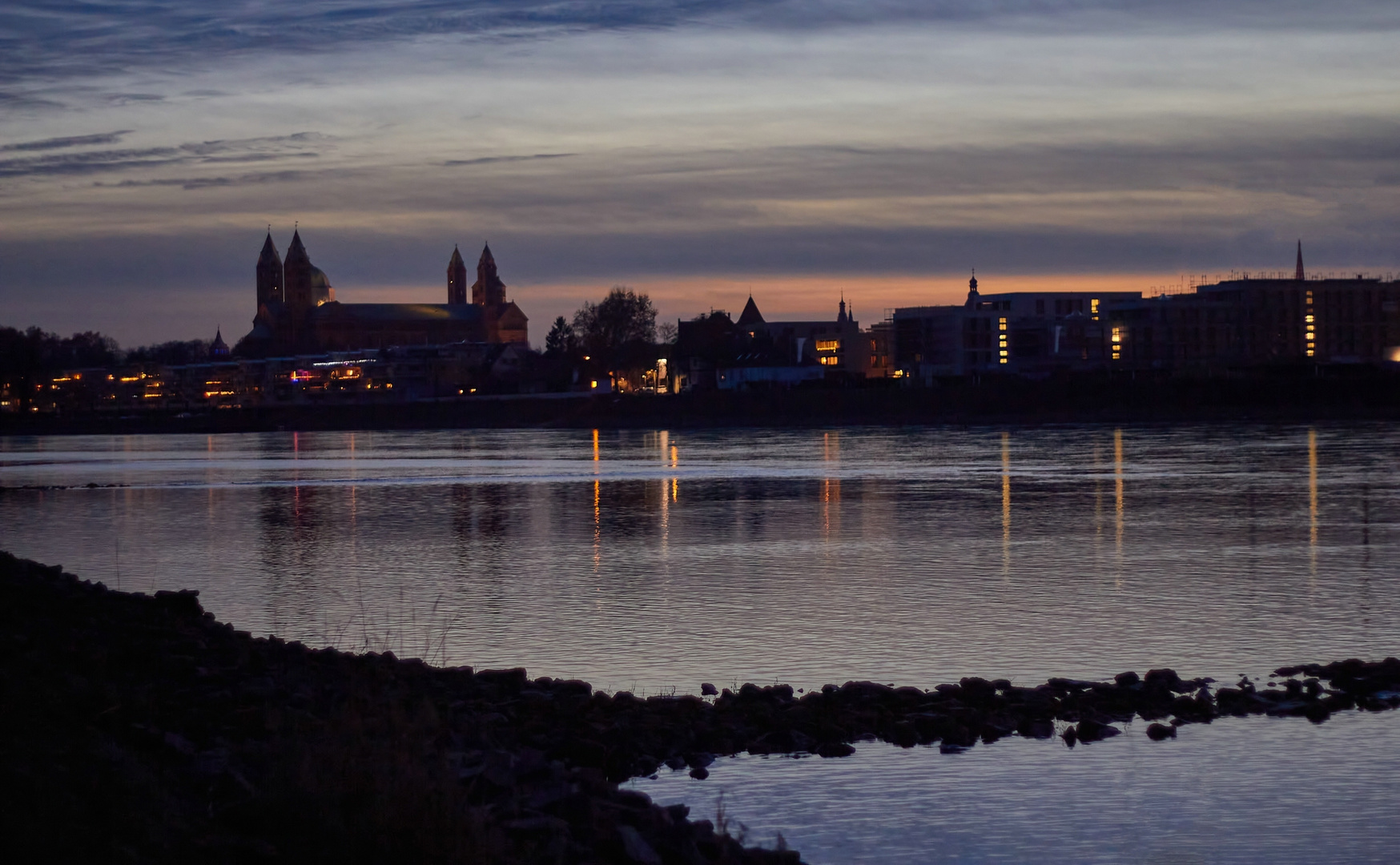 Abendstimmung am Rhein